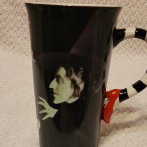 Wizard of Oz Kcare Wicked Witch/Dorothy Tall Latte Cup 20 oz